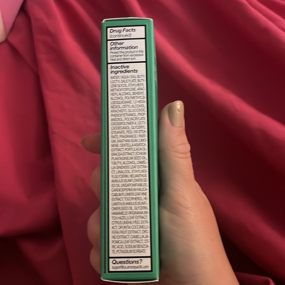 Innisfree Daily Defense UV Sunscreen SPF 36 No White Cast - Picture 2 of 7